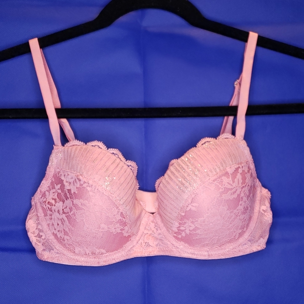 NEW Victoria's Secret Bra